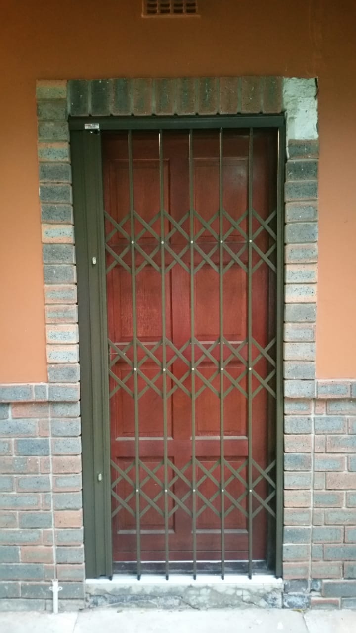 Security gates that dont rust